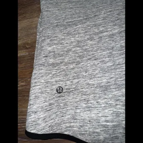 Lululemon Insculpt Vest Heathered Space Grey Size 4 - Picture 2 of 5